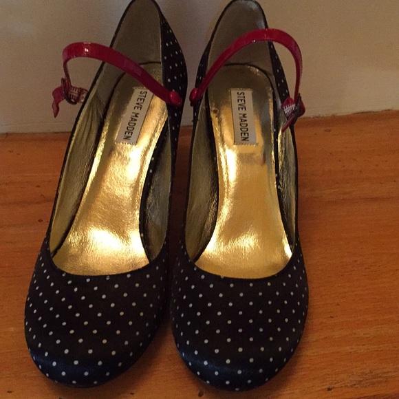old fashioned mary jane shoes